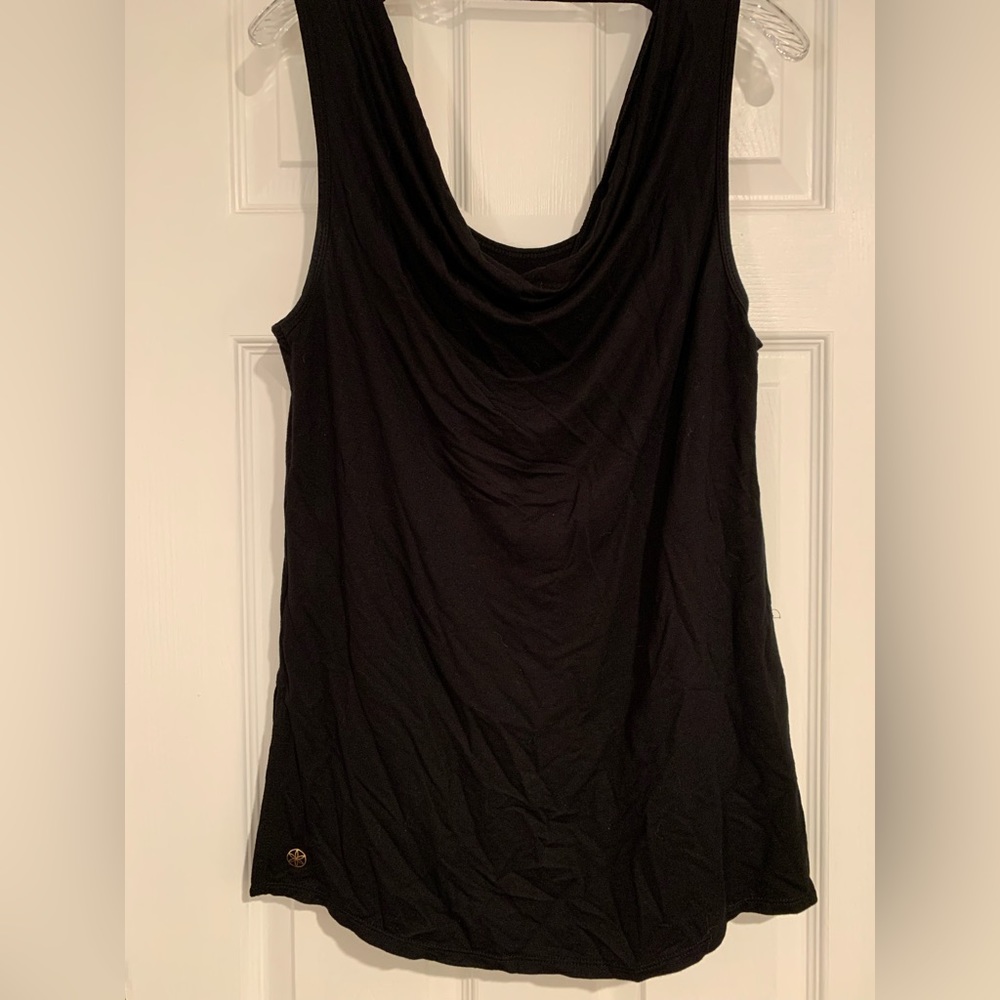 NWOT Gaiam black yoga tank size L